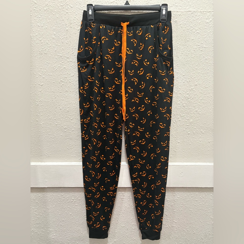 Pillow Talk Halloween Jack-O'-Lantern Faces Lounge Pajama Joggers NWOT Small